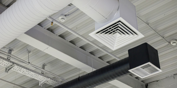 Reformas Integrales de Naves Industriales en Tarragona · Instalación de Sistemas de Climatización y Ventilación